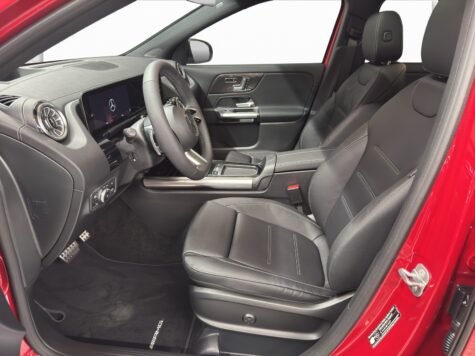 Mercedes-Benz – GLA 250 AMG Line 4Matic Swiss Star