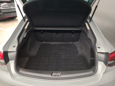 Opel – Insignia Grand Sport 2.0 D Business