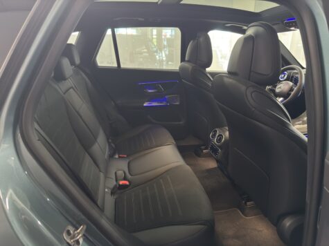 Mercedes-Benz – GLC 300 AMG Line 4Matic