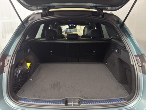 Mercedes-Benz – GLC 300 AMG Line 4Matic