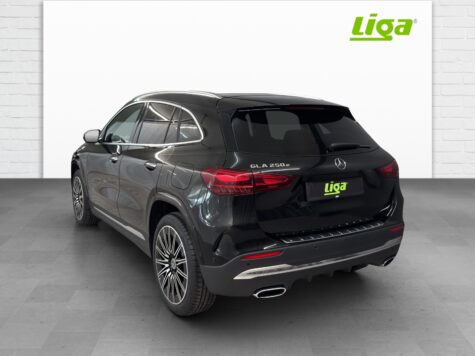 Mercedes-Benz – GLA 250 e  AMG Line EQ Star