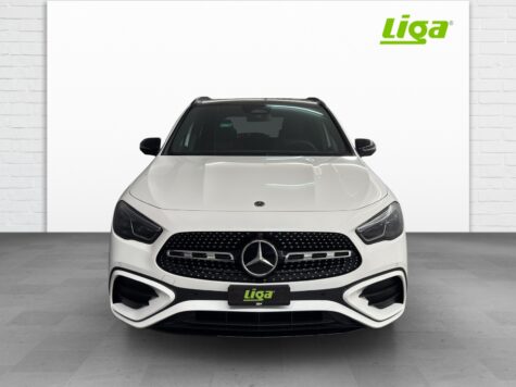 Mercedes-Benz – GLA 250 e AMG Line  EQ Star