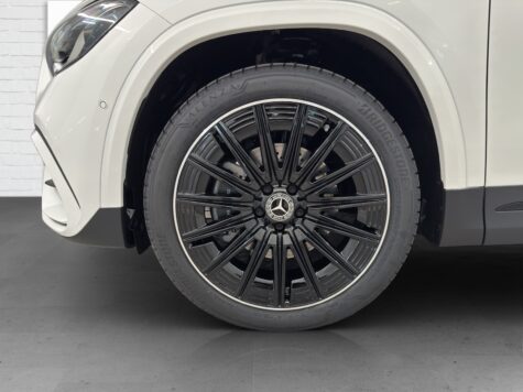 Mercedes-Benz – GLA 250 e AMG Line  EQ Star