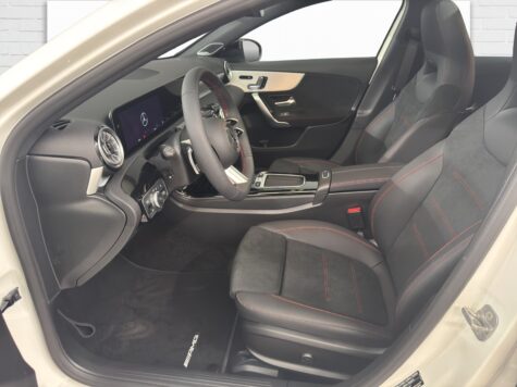 Mercedes-Benz – A 250 e EQ Star AMG Line