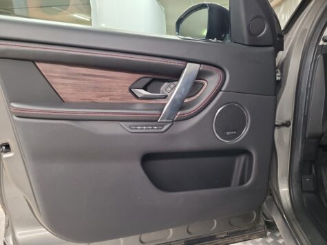 Land Rover – Discovery Sport 2.0 TD4 180 R-Dynamic HS