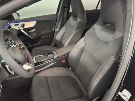 Mercedes-Benz – A 220 d AMG Line