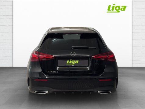 Mercedes-Benz – A 220 d AMG Line