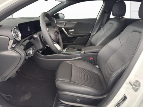 Mercedes-Benz – A 200 Night Star