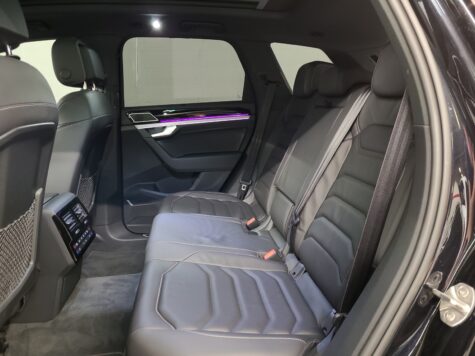 VW – Touareg 3.0 V6 TSI R-Line