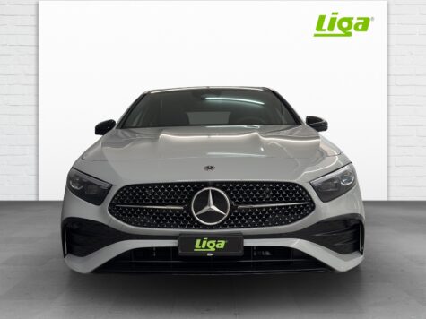 Mercedes-Benz – A 200 AMG Line Night Star