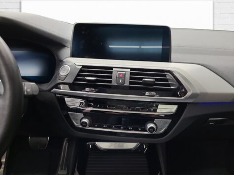 BMW – X3 G01 20d xDrive paddles