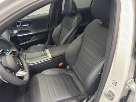 Mercedes-Benz – C 300 AMG Line 4Matic