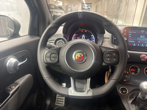 Fiat – 595 Abarth 1.4 T-Jet 165 Premium