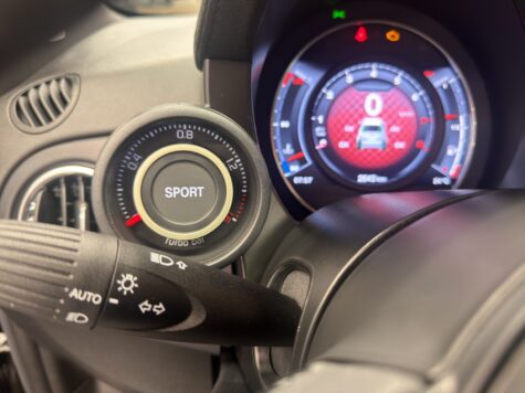 Fiat – 595 Abarth 1.4 T-Jet 165 Premium