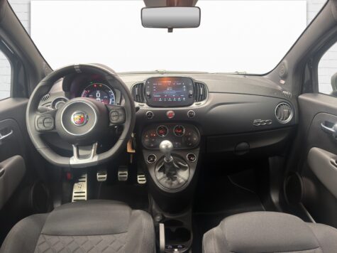 Fiat – 595 Abarth 1.4 T-Jet 165 Premium