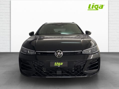 VW – Passat Variant 2.0 TSI R-Line  DSG 4motion