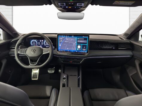 VW – Passat Variant 2.0 TSI R-Line  DSG 4motion