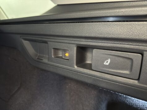 VW – Passat Variant 2.0 TDI Business DSG