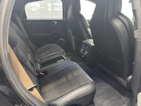 Porsche – Cayenne Coupé 4.0 V8 Turbo GT