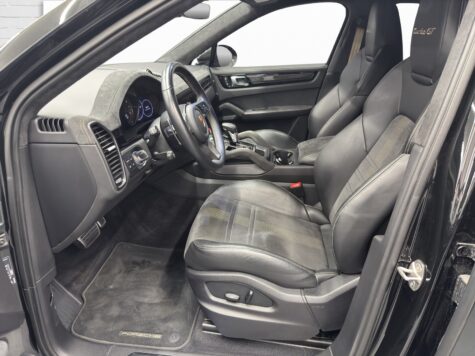Porsche – Cayenne Coupé 4.0 V8 Turbo GT