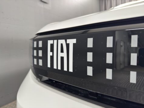 Fiat – Grande Panda Icon + Tech