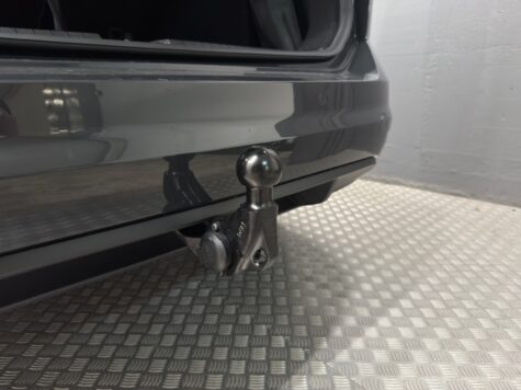 VW – Touran 2.0 TDI SCR Highline DSG