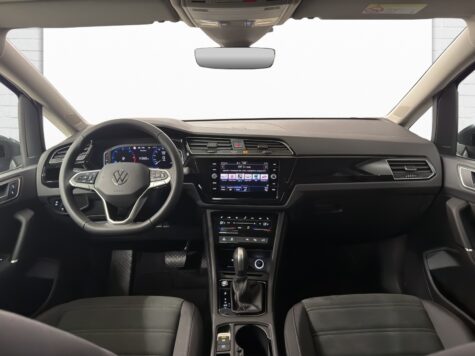 VW – Touran 2.0 TDI SCR Highline DSG