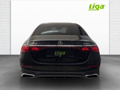 Mercedes-Benz – E 450 AMG Line 4Matic