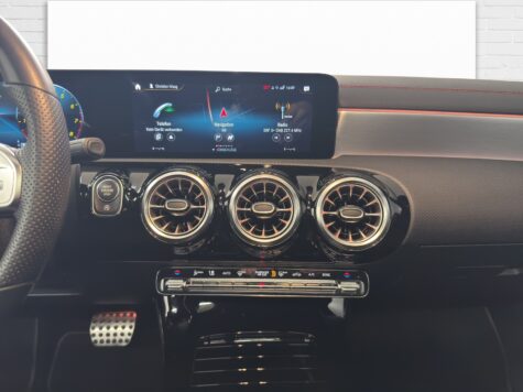 Mercedes-Benz – CLA 250 AMG Line 4matic SB