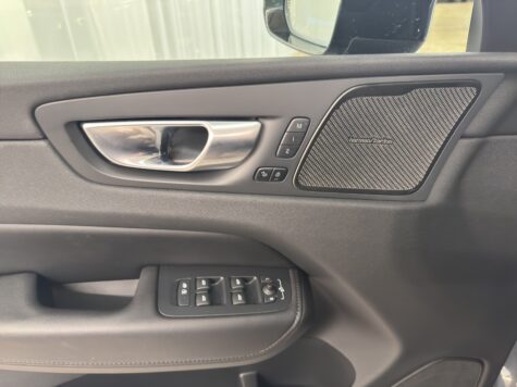 Volvo – XC60 2.0 T6 TE Ultimate Dark eAWD