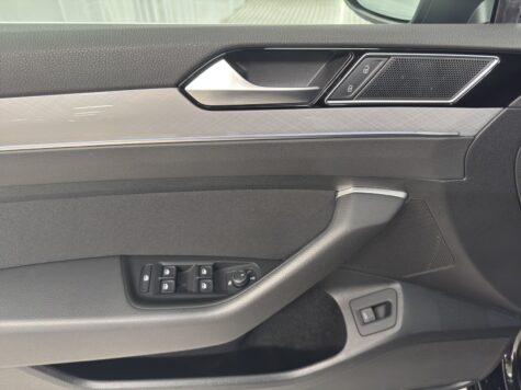 VW – Passat Variant 2.0 TDI 150 Business DSG