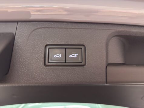 VW – Passat Variant 2.0 TSI Elegance DSG 4m