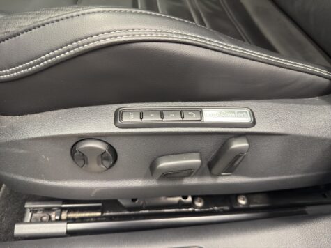 VW – Passat Variant 2.0 TSI Elegance DSG 4m