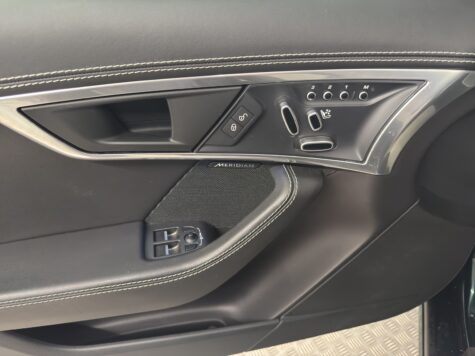 Jaguar – F-Type Convertible 5.0 V8 R AWD