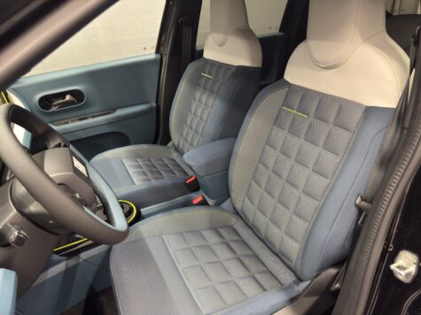 Fiat – Grande Panda 1.2 Hybrid La Prima