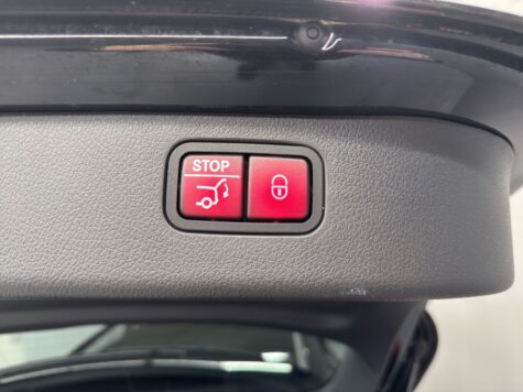 Mercedes-Benz – C 300 AMG Line 4Matic T