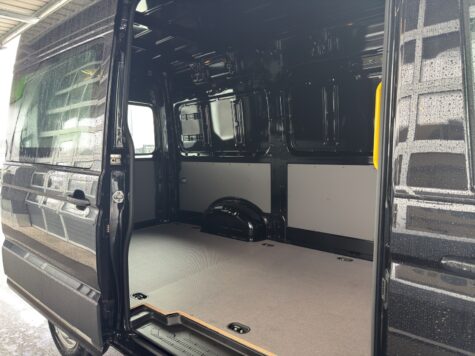 VW – Crafter 35 Kaw. 3640 2.0 TDI 140 Heavy Duty