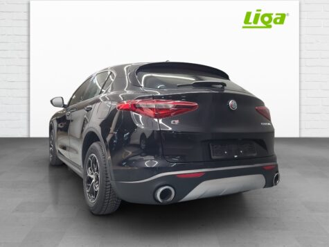 Alfa Romeo – Stelvio 2.2 D Q4 210 Super