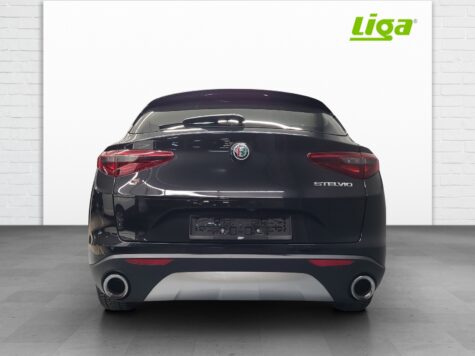 Alfa Romeo – Stelvio 2.2 D Q4 210 Super