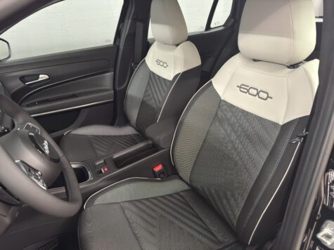 Fiat – 600 1.2 Hybrid Swiss Edition