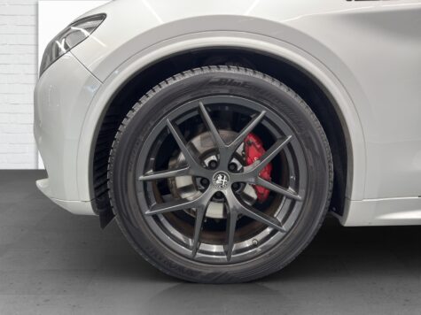 Alfa Romeo – Stelvio 2.0 Q4 280 Veloce