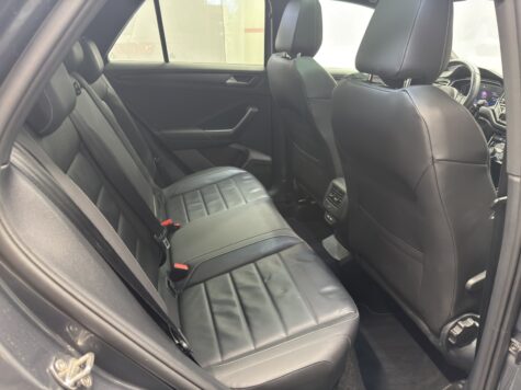 VW – T-Roc 2.0 TSI R DSG 4motion