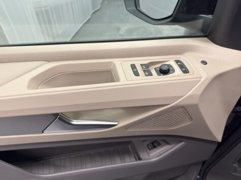 VW – T7 Multivan lang 2.0 TSI Liberty DSG