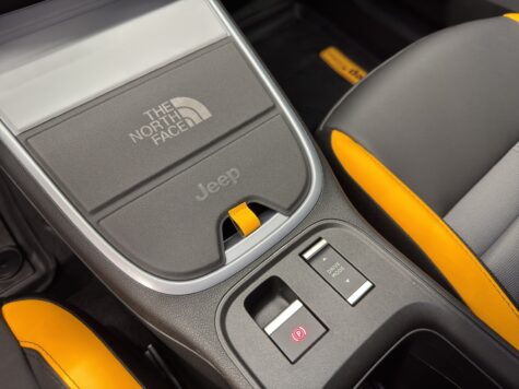 Jeep – Avenger 1.2 MHEV The North Face 4xe