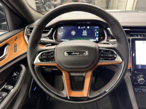 Jeep – Grand Cherokee 2.0 Turbo Summit Reserve 4xe