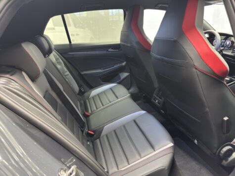 VW – Golf VIII 2.0 TSI GTI DSG