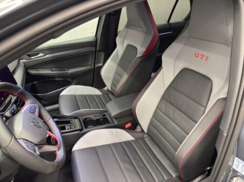 VW – Golf VIII 2.0 TSI GTI DSG