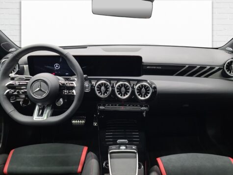 Mercedes-Benz – AMG A 35 4Matic