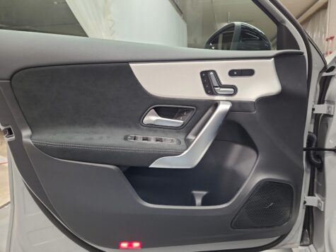 Mercedes-Benz – A 200 AMG Line Night Star