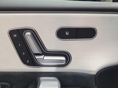 Mercedes-Benz – A 200 AMG Line Night Star